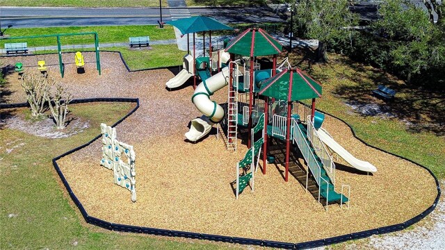 3119 Bent Creek Dr, Valrico, FL 33596 - view of community playground