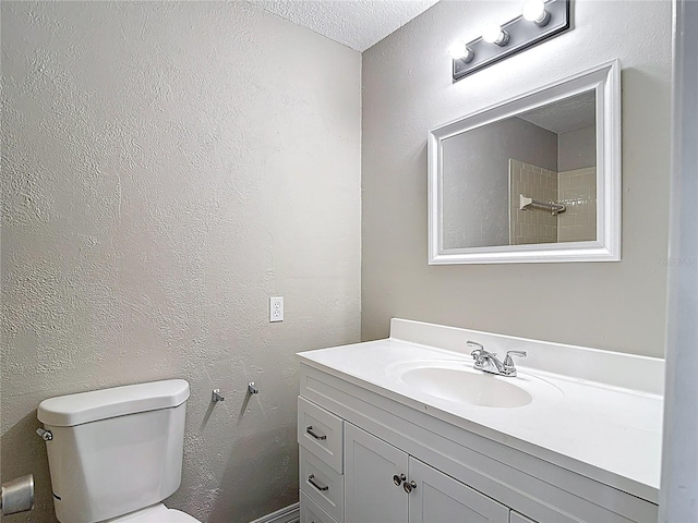 1530 High Knoll Dr, Brandon, FL 33511 - bathroom with vanity and a textured ceiling