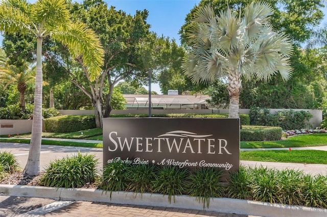4226 Saltwater Blvd, Tampa, FL 33615 - view of community / neighborhood sign