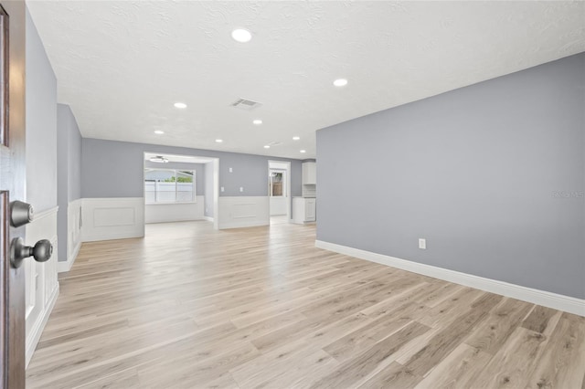 2616 Ohio Pl, Holiday, FL 34691 - photo 2
