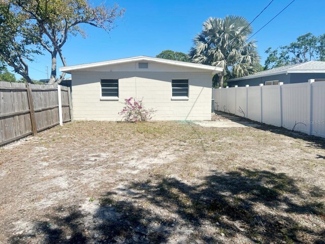 3851 72nd St N, Saint Petersburg, FL 33709 - photo 6