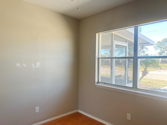 3851 72nd St N, Saint Petersburg, FL 33709 - photo 27