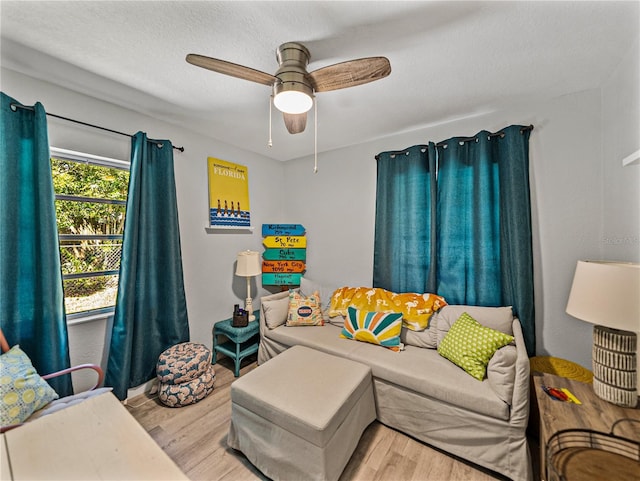 131 Oak Park Ave, Brooksville, FL 34601 - living room featuring wood finished floors and ceiling fan