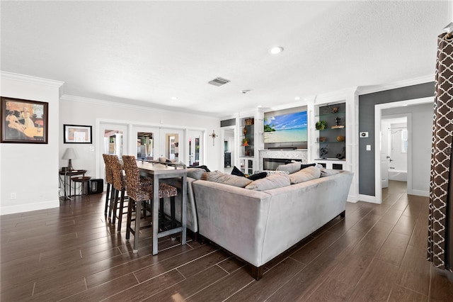 6129 Leeland St S, Saint Petersburg, FL 33715 - living room with visible vents, baseboards, ornamental molding, dark wood-style floors, and recessed lighting