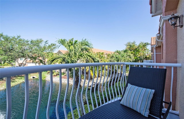 6303 Vista Verde Dr E, Gulfport, FL 33707 - view of balcony