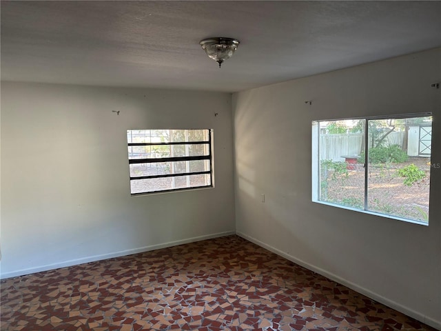 1106 Woodlawn Ave, Plant City, FL 33563 - photo 12
