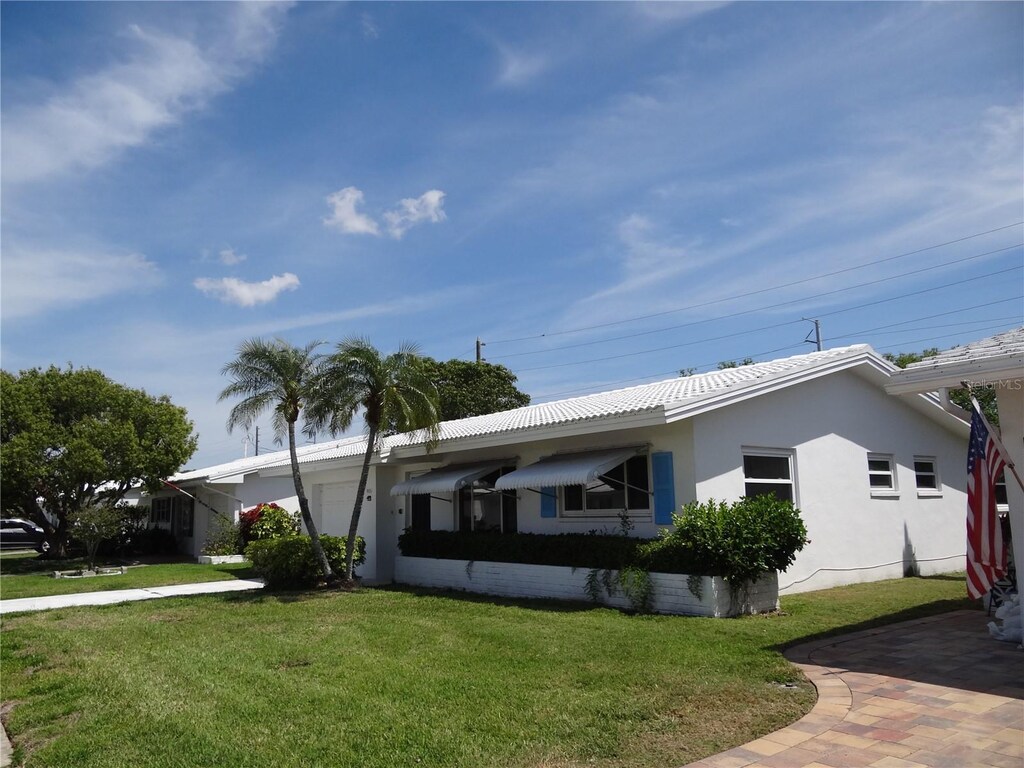 9825 41st St N, Pinellas Park, FL 33782 - photo 1