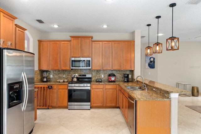 11102 Avery Oaks Dr, Tampa, FL 33625 - photo 12