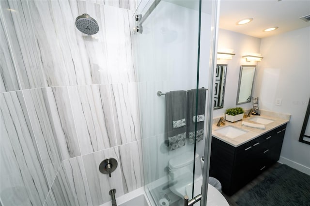 full bath with toilet, a tub to relax in, visible vents, vanity, and a shower