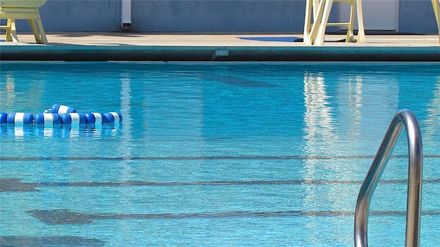 5561 24th Ter N, Saint Petersburg, FL 33710 - view of pool