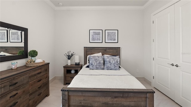 bedroom featuring crown molding, marble finish floor, and baseboards