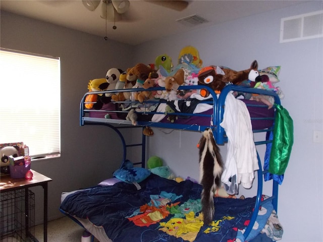 433 73rd Ave N, Saint Petersburg, FL 33702 - bedroom with visible vents and ceiling fan