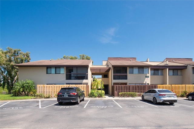 782 Village Lake Ter N Unit 102, Saint Petersburg, FL 33716 - view of property with uncovered parking