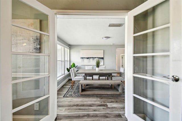 6207 Gulfport Blvd S, Gulfport, FL 33707 - balcony featuring visible vents