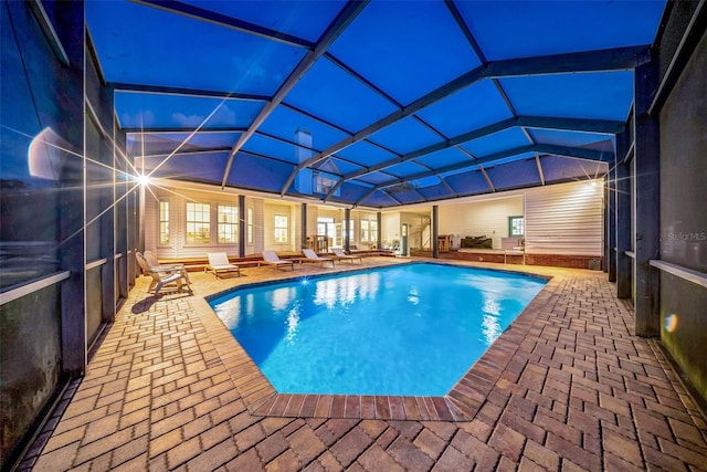 10101 Bryant Rd, Lithia, FL 33547 - swimming pool featuring a patio area and a lanai