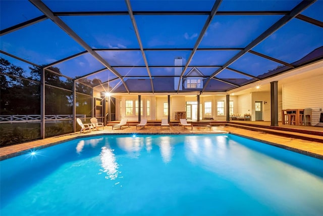 10101 Bryant Rd, Lithia, FL 33547 - swimming pool with a patio and a lanai