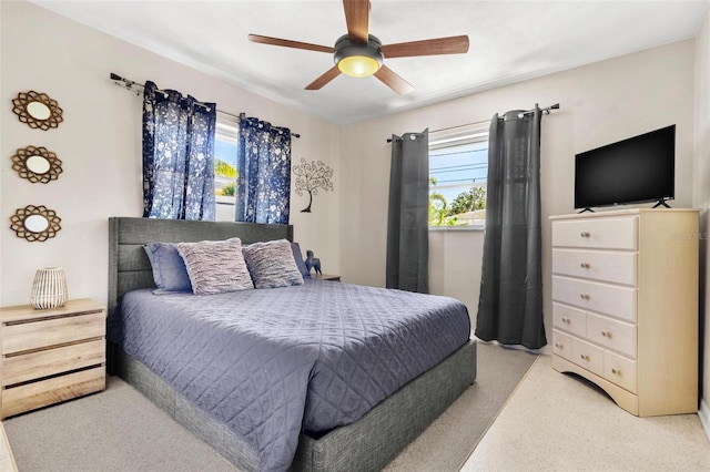 4340 50th Ter S, Saint Petersburg, FL 33711 - carpeted bedroom featuring a ceiling fan