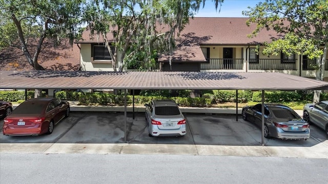 3600 Magnolia Ridge Cir Unit 1221-G, Palm Harbor, FL 34684 - view of covered parking lot