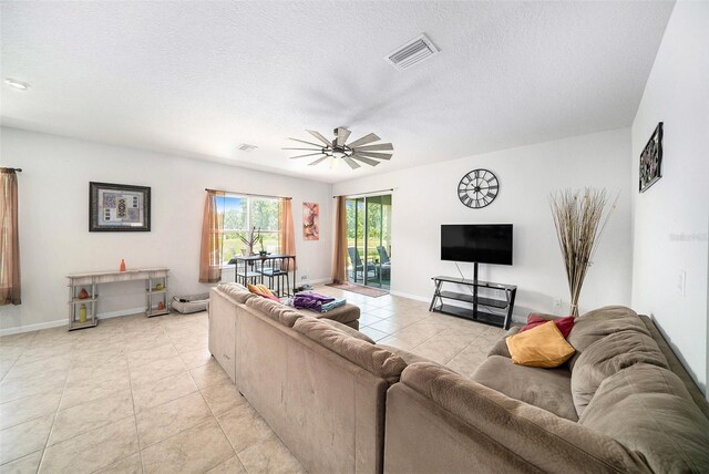 18161 Hunters Meadow Walk, Land O Lakes, FL 34638 - photo 8