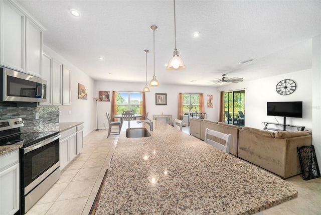 18161 Hunters Meadow Walk, Land O Lakes, FL 34638 - photo 13