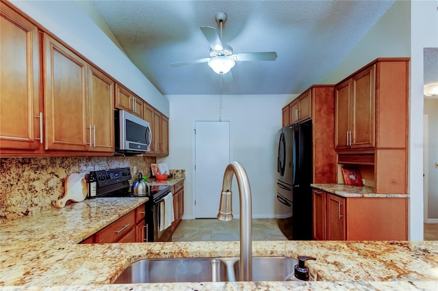 2547 Stony Brook Ln, Clearwater, FL 33761 - photo 2