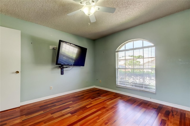 2547 Stony Brook Ln, Clearwater, FL 33761 - photo 17