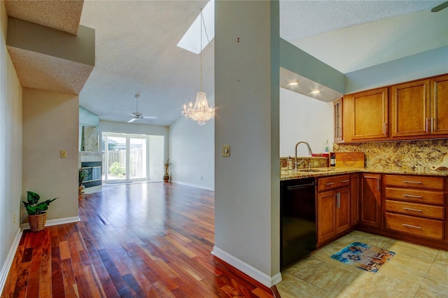 2547 Stony Brook Ln, Clearwater, FL 33761 - photo 33
