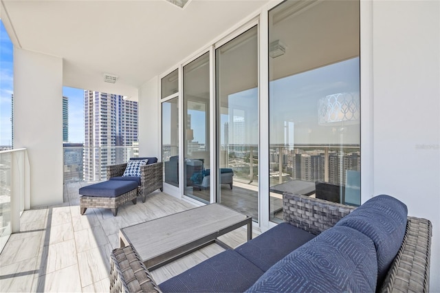 175 1st St S Unit 2603, Saint Petersburg, FL 33701 - balcony featuring a city view