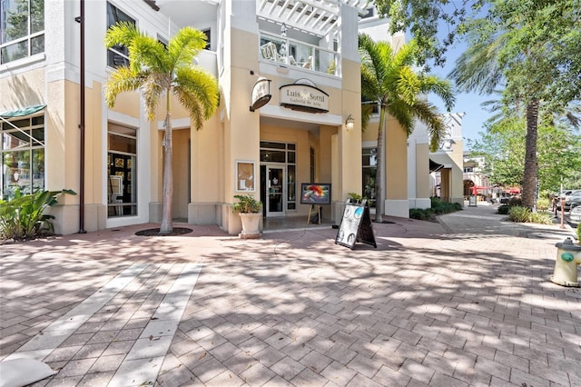 175 1st St S Unit 2603, Saint Petersburg, FL 33701 - exterior space with stucco siding