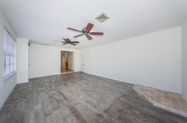 8054 38th Ave N, Saint Petersburg, FL 33710 - photo 27