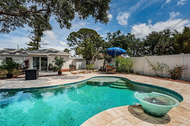 8054 38th Ave N, Saint Petersburg, FL 33710 - photo 3