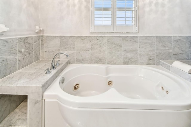 17 Bellevue Dr, Treasure Island, FL 33706 - full bathroom with a whirlpool tub