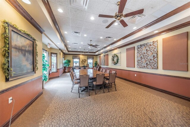 617 Glastonbury Ct, Spring Hill, FL 34609 - carpeted dining room with ornamental molding, ceiling fan, a tray ceiling, recessed lighting, and a drop ceiling