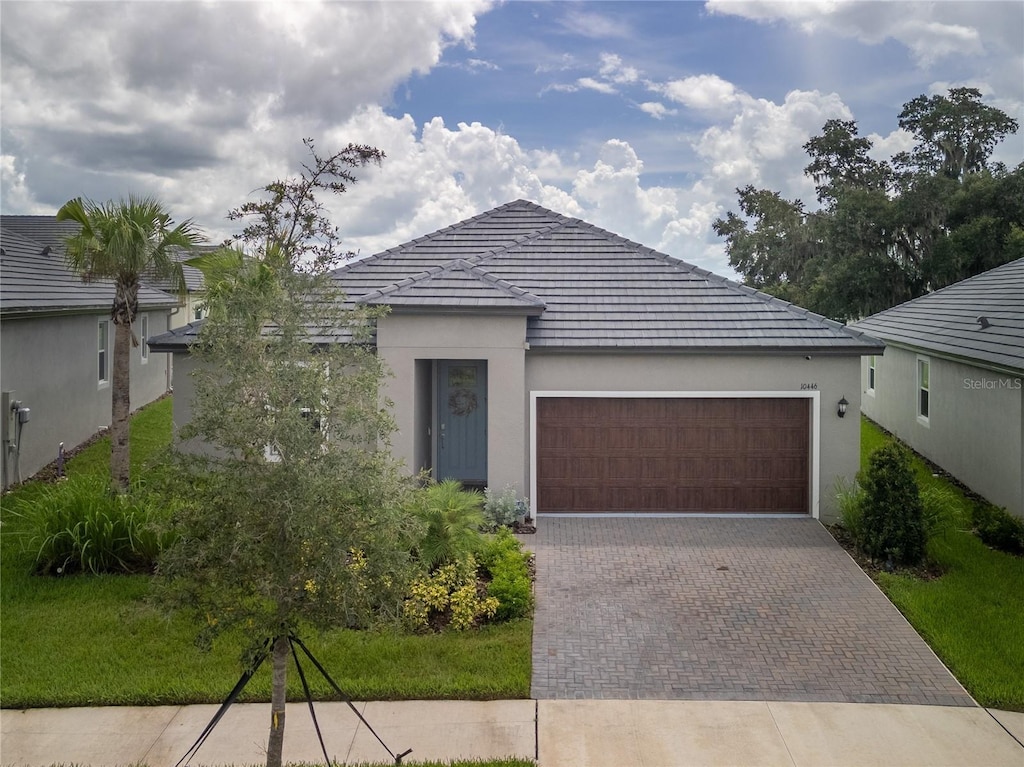 10446 Tupper Cay Dr, San Antonio, FL 33576 - photo 1