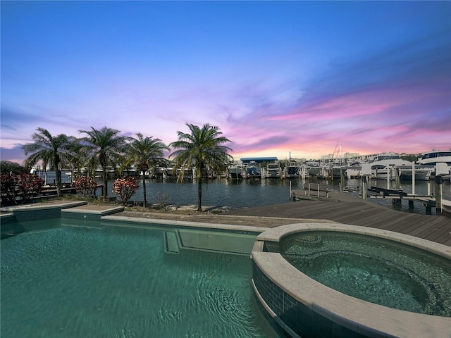 1311 Sea Gull Dr S, Saint Petersburg, FL 33707 - photo 2