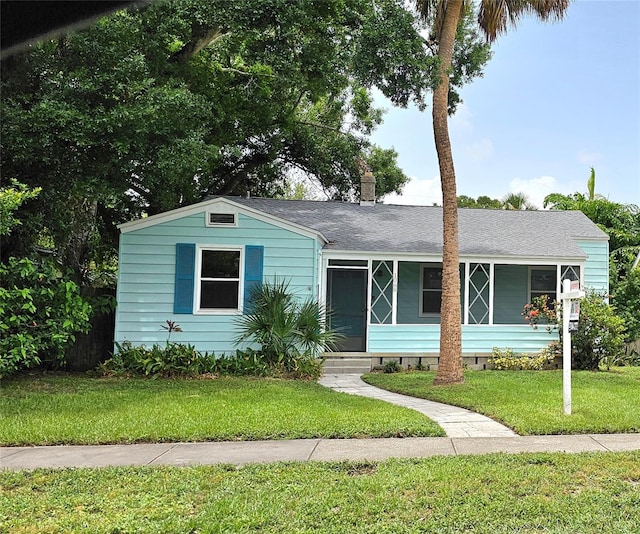 1069 21st Ave N, Saint Petersburg, FL 33704 - photo 1