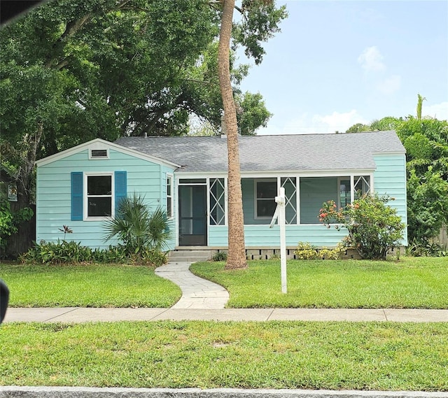 1069 21st Ave N, Saint Petersburg, FL 33704 - photo 3