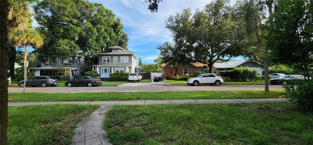 1069 21st Ave N, Saint Petersburg, FL 33704 - photo 4