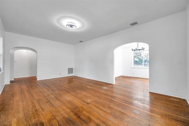 1069 21st Ave N, Saint Petersburg, FL 33704 - photo 10