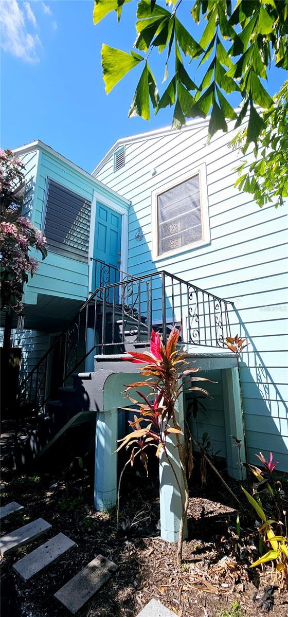 1069 21st Ave N, Saint Petersburg, FL 33704 - photo 29