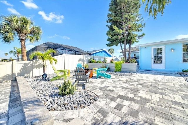 1015 Spindle Palm Way, Apollo Beach, FL 33572 - view of patio featuring a fenced backyard