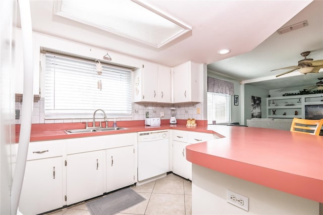 7812 Turnbridge Dr, Port Richey, FL 34668 - kitchen with dishwasher, a sink, ceiling fan, healthy amount of natural light, and recessed lighting