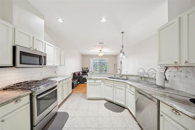 10260 Devonshire Lake Dr, Tampa, FL 33647 - photo 8