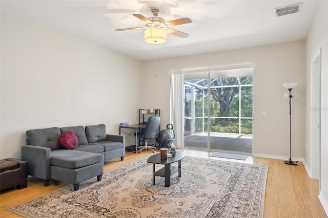 10260 Devonshire Lake Dr, Tampa, FL 33647 - photo 11