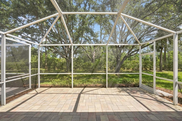 10260 Devonshire Lake Dr, Tampa, FL 33647 - photo 19