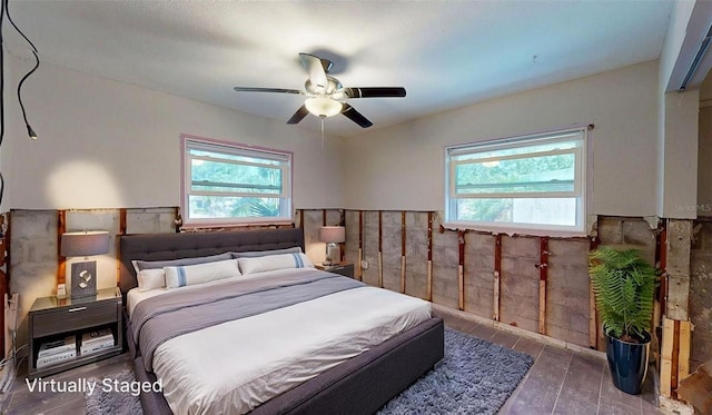 4511 Huntington St NE, Saint Petersburg, FL 33703 - bedroom with ceiling fan