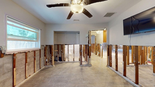 4511 Huntington St NE, Saint Petersburg, FL 33703 - unfurnished bedroom with a ceiling fan