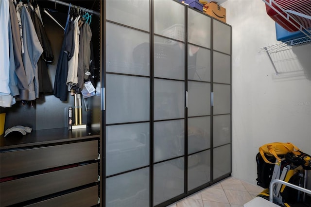 15630 N Himes Ave, Tampa, FL 33618 - view of walk in closet