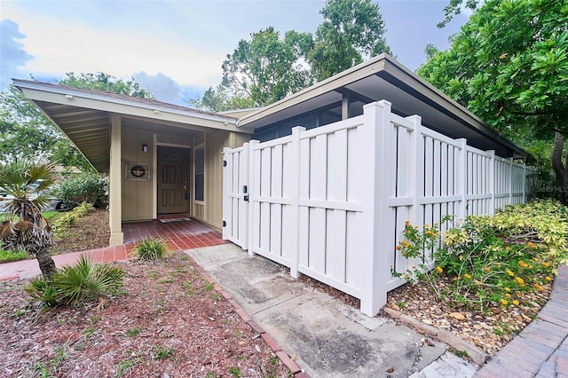 7205 San Luis Ct, Tampa, FL 33634 - photo 2