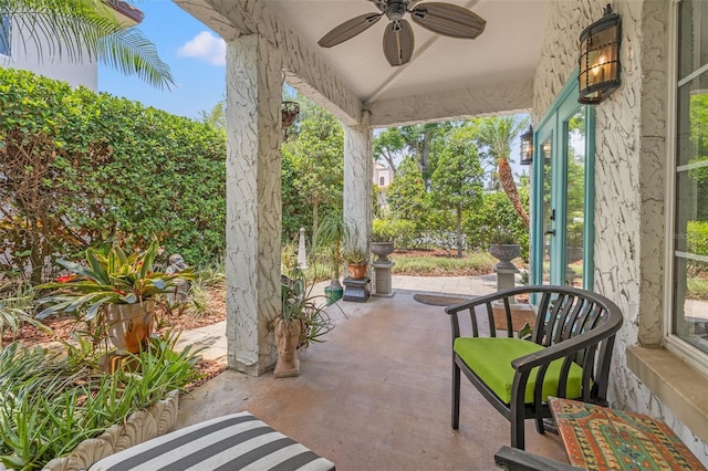 356 22nd Ave NE, Saint Petersburg, FL 33704 - photo 3